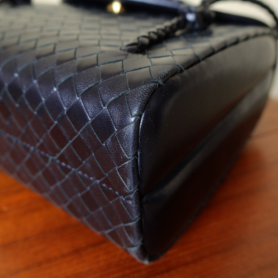 Bottega Veneta Vintage Intrecciato Weave Clasp Top Handle Bag