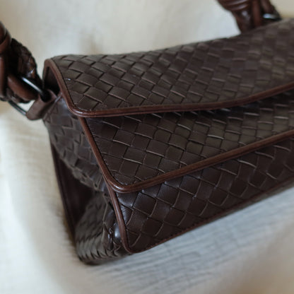 Bottega Veneta Vintage Dark Brown Intrecciato Twisted Strap Double Flap Shoulder Bag S