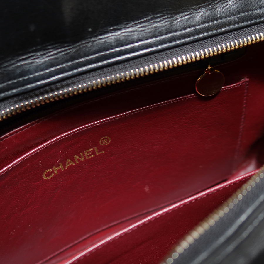 Chanel Vintage Black Lambskin Matelasse Diamond Quilted Shoulder Bag