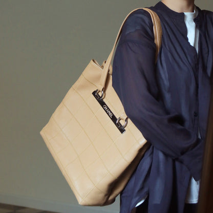 Chanel Vintage Chocolate Bar Stitching Light Salmon Beige Calfskin Leather Shoulder Tote Bag