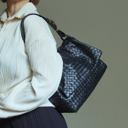 Bottega Veneta Black Nappa Leather Intrecciato Ring Hardware details Hobo Shoulder Flap Bag