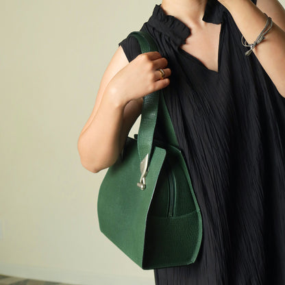 Loewe Vintage Emerald green Leather Knot charm Rounded Shoulder Bag