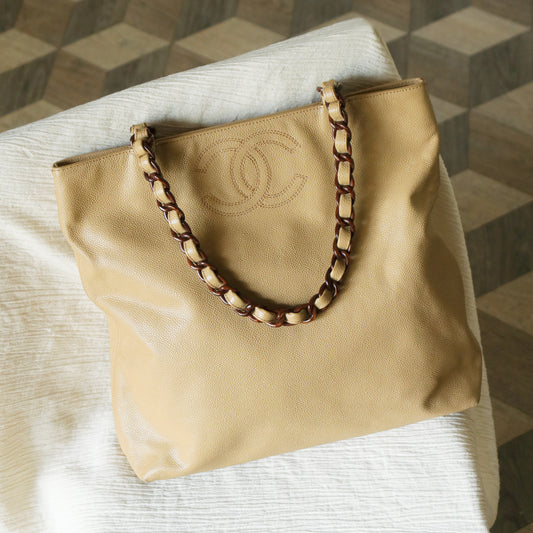 Chanel Vintage Light Beige Caviar Leather Tortoise shell Chain Shoulder Tote Bag