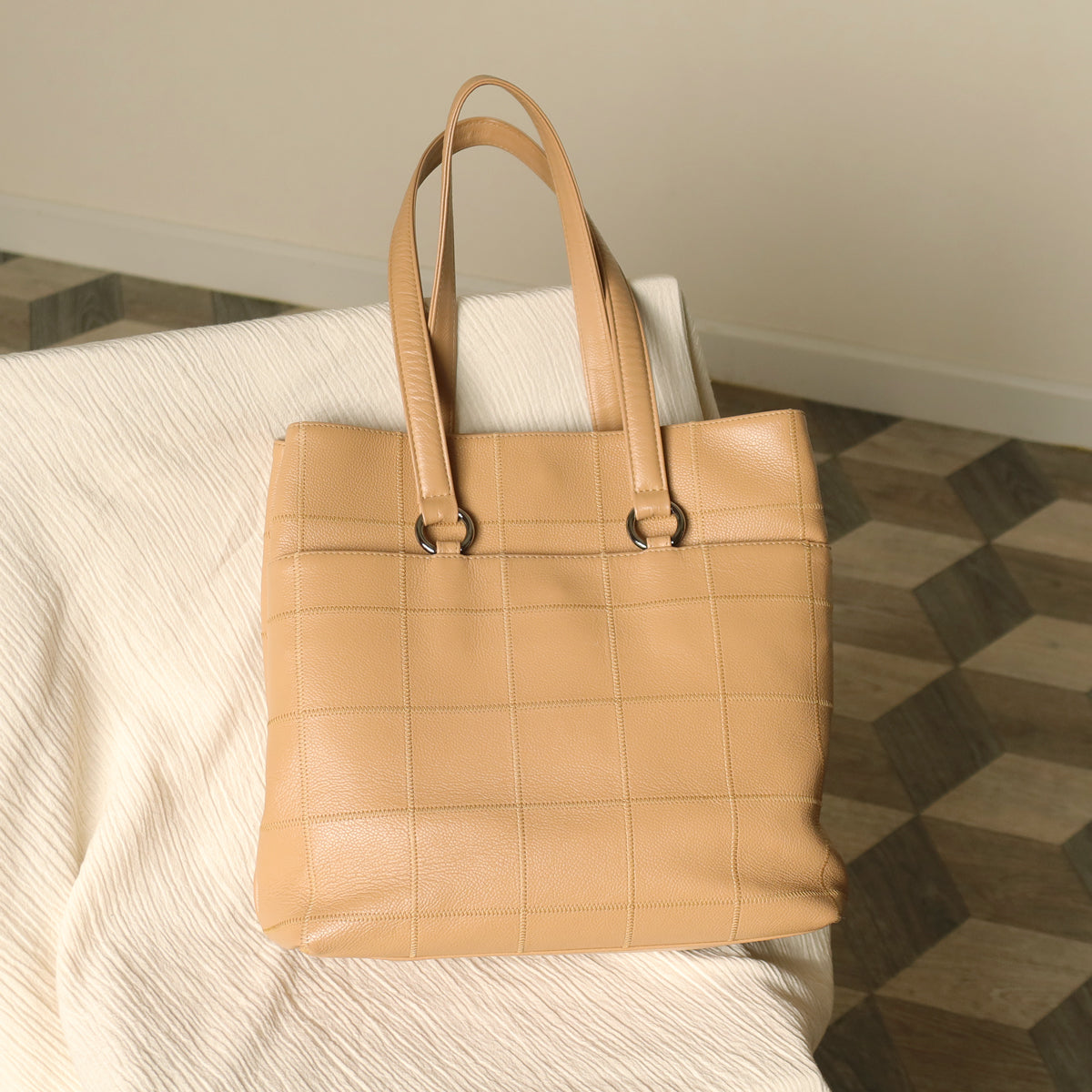 Chanel Vintage Chocolate Bar Stitching Light Pink Beige Calfskin Leather Shoulder Tote Bag