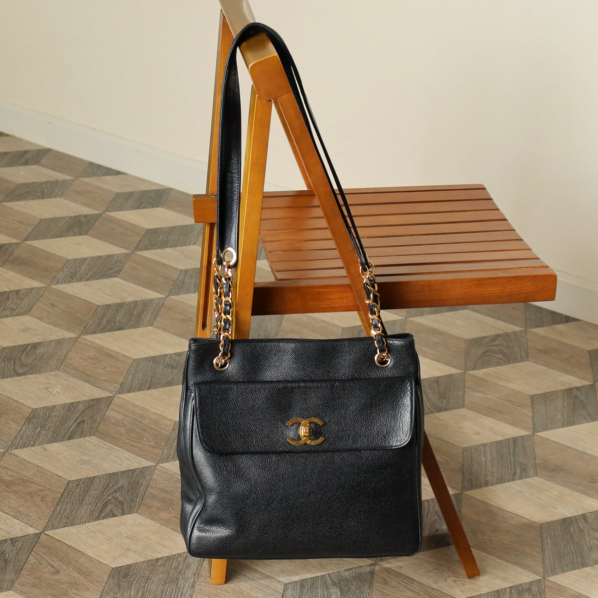 Chanel Vintage Black Caviar Leather CC Turn lock Coco mark double sided Shoulder Bag