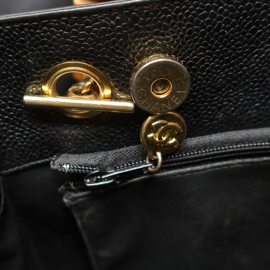 Chanel Vintage Black Caviar Leather CC Turn lock Coco mark double sided Shoulder Bag