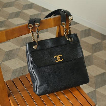 Chanel Vintage Black Caviar Leather CC Turn lock Coco mark double sided Shoulder Bag
