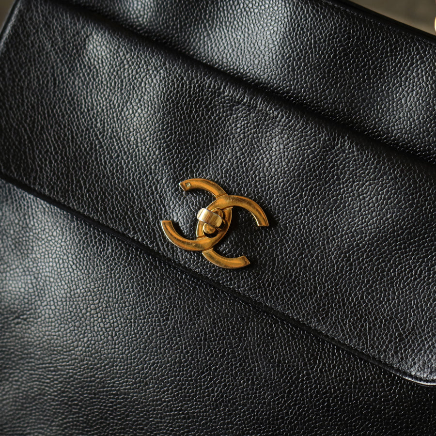 Chanel Vintage Black Caviar Leather CC Turn lock Coco mark double sided Shoulder Bag