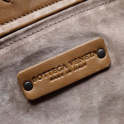 Bottega Veneta Vintage Caramel Brown Intrecciato Ring Hobo style Bucket Shoulder Bag