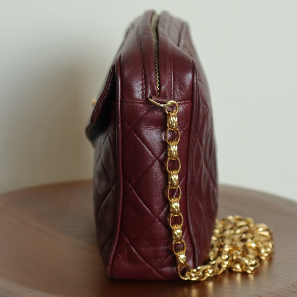 Vintage Chanel Burgundy Lambskin Diamond Quilted CC Tassel Bijoux Camera Bag
