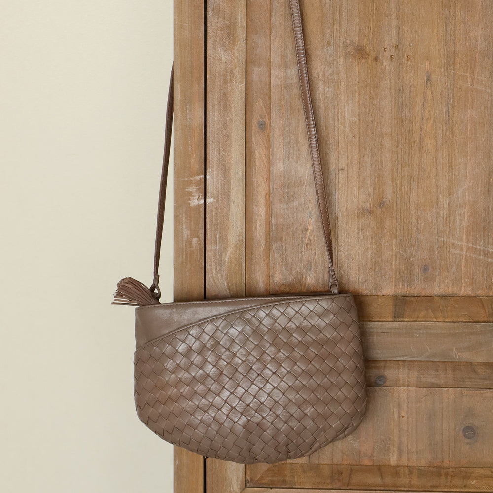 Bottega Veneta Vintage Ash Brown Intrecciato Weave Pouch Shoulder Bag