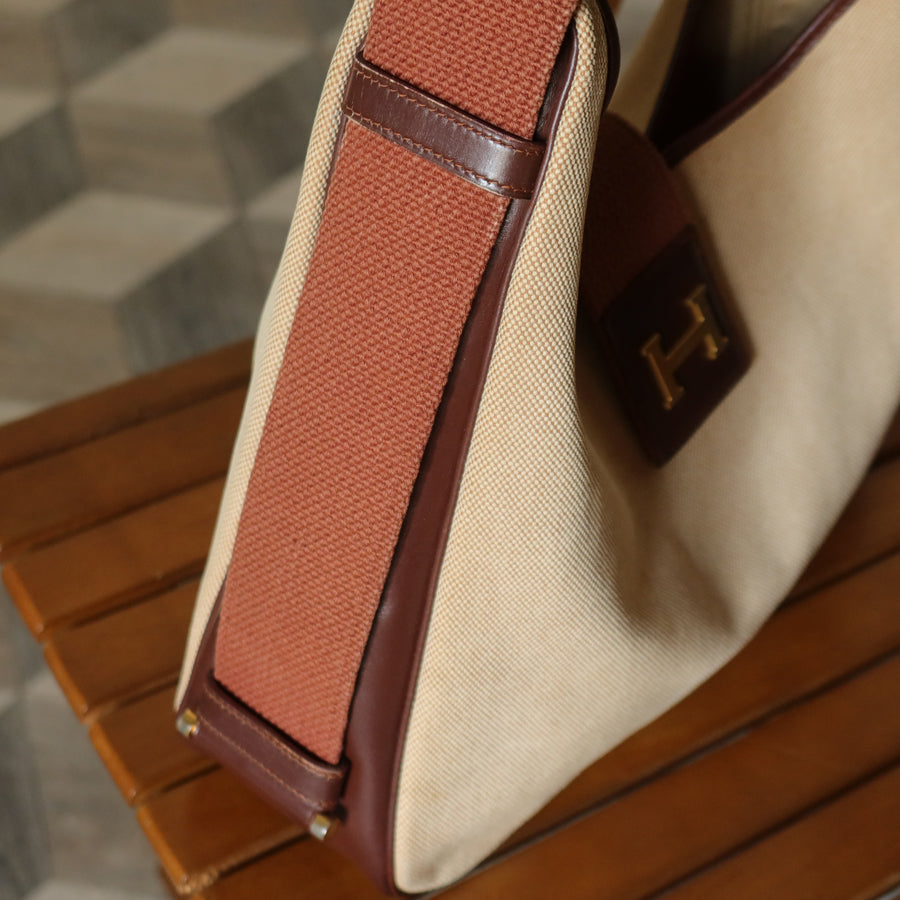 Hermès Vintage '70s Brown Leather Beige Toile Tsako Shoulder Bag