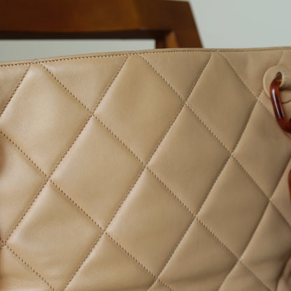 Chanel Vintage Beige Tortoise Shell Link Strap CC logo charm Shoulder Bag