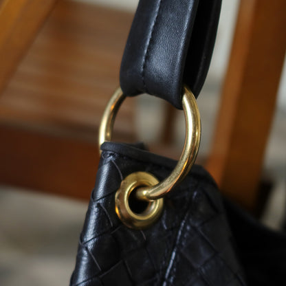 Bottega Veneta Vintage Black Intrecciato Mismatch Rings Hobo Shoulder Bag