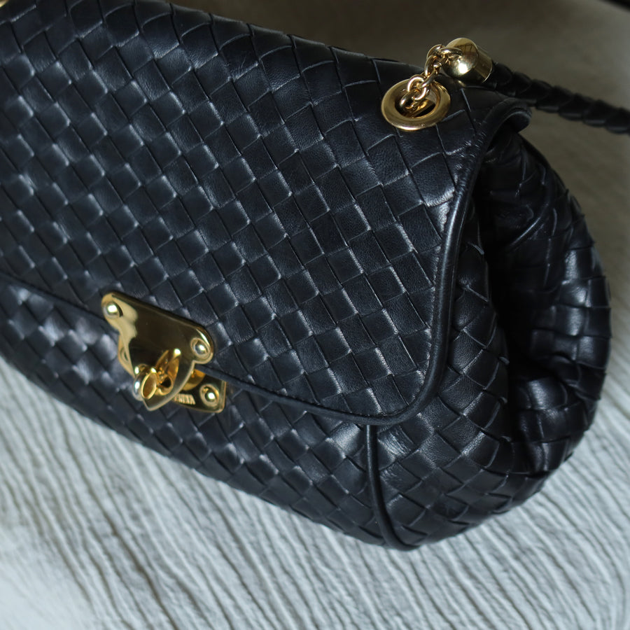 Bottega Veneta Vintage Black Intrecciato Gold Turn lock Braided Strap Crossbody Bag