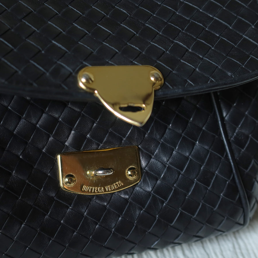 Bottega Veneta Vintage Black Intrecciato Gold Turn lock Braided Strap Crossbody Bag