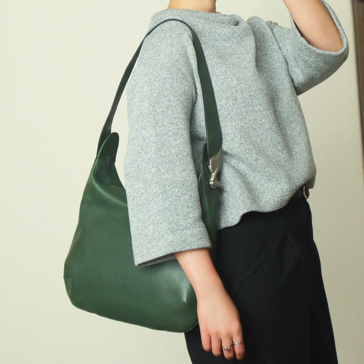 Loewe Vintage Emerald Green Grained Leather Knot Charm Hobo Shoulder Bag