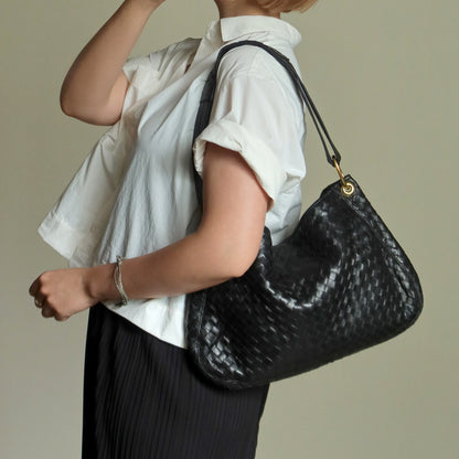 Bottega Veneta Vintage Black Intrecciato Mismatch Rings Hobo Shoulder Bag