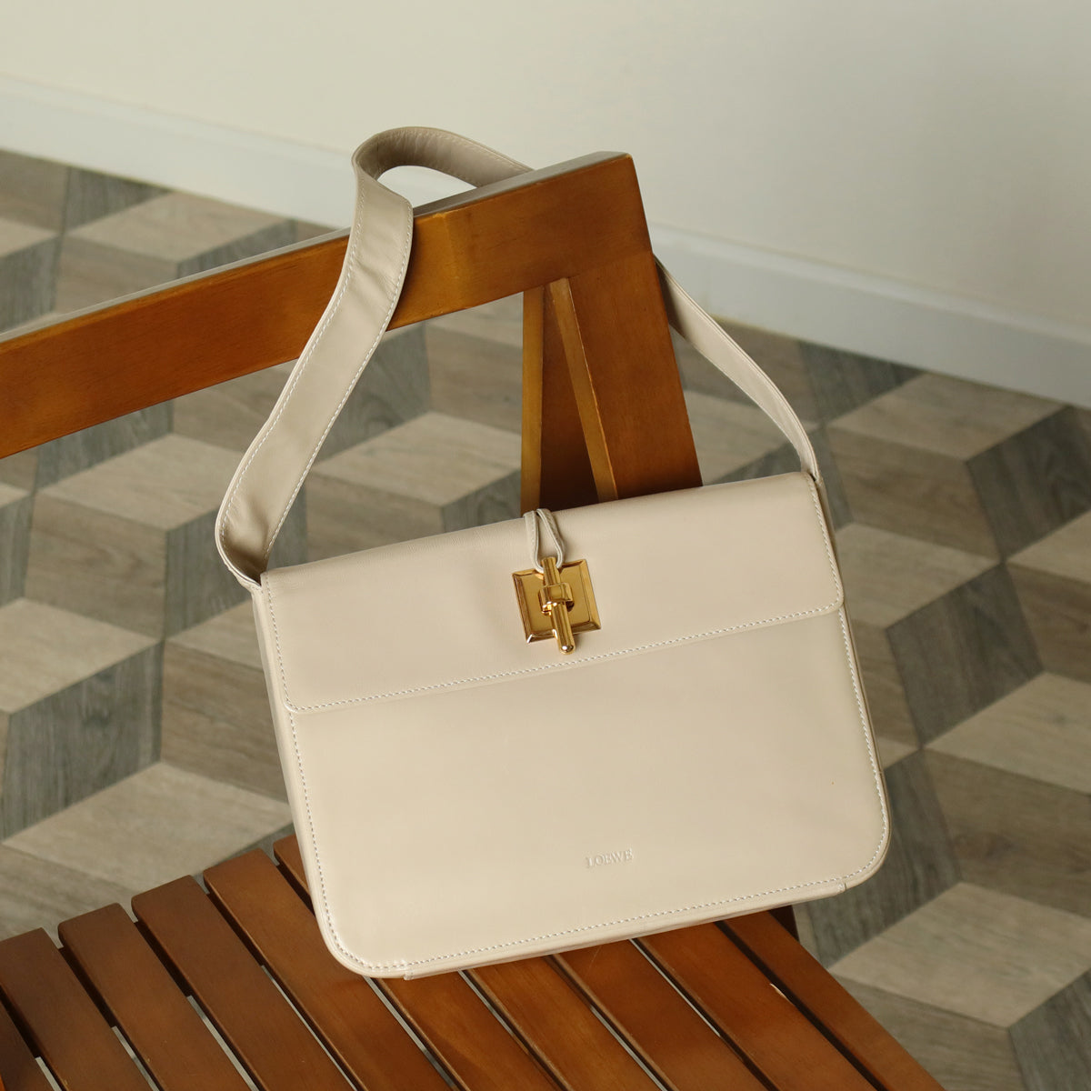 Loewe Vintage Ivory White Smooth Leather Boxy Gold hardware Shoulder Bag