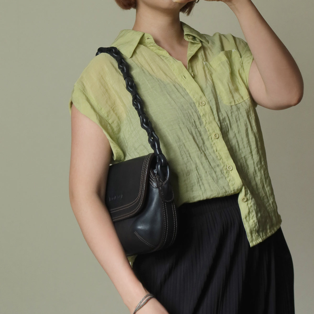 Loewe Vintage Black Leather Knot Link Strap Anagram Shoulder Flap Bag