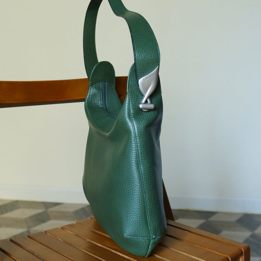 Loewe Vintage Emerald Green Grained Leather Knot Charm Hobo Shoulder Bag
