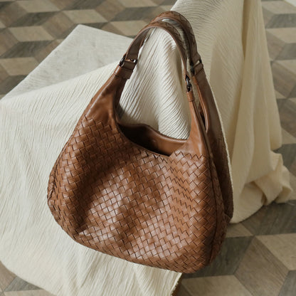Bottega Veneta Vintage Caramel Brown Intrecciato Campana Hobo Shoulder Bag M