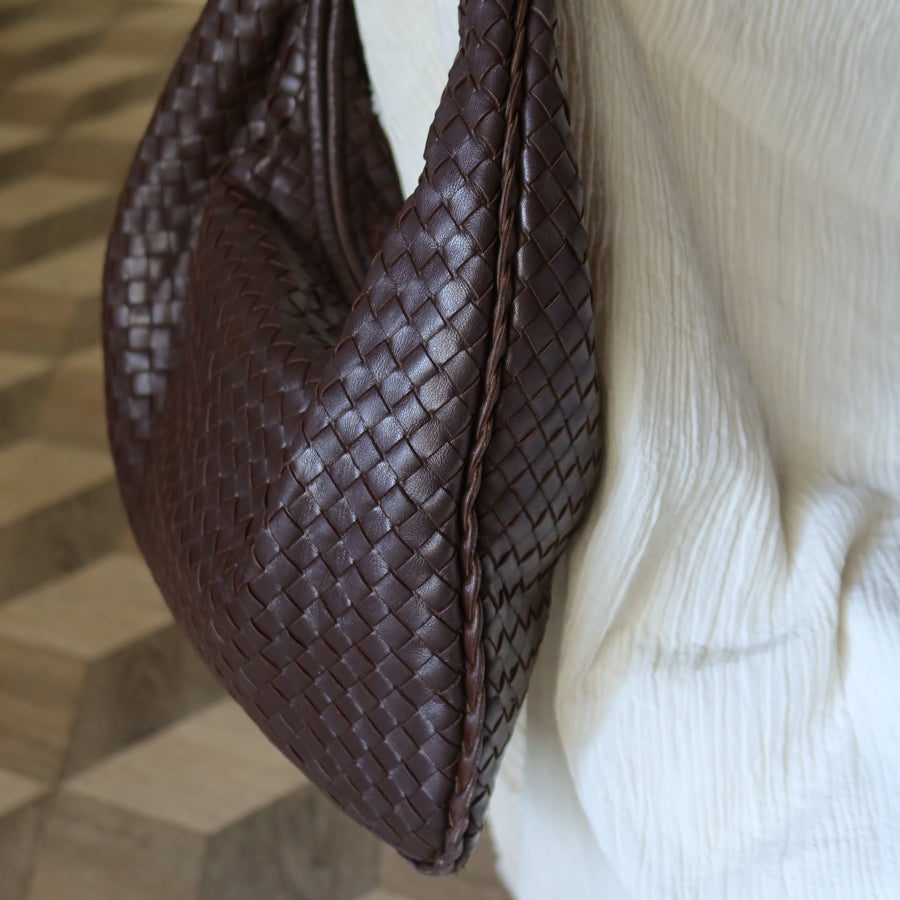 Bottega Veneta Vintage Dark Brown Intrecciato Weave Ebano Hobo Shoulder Bag N