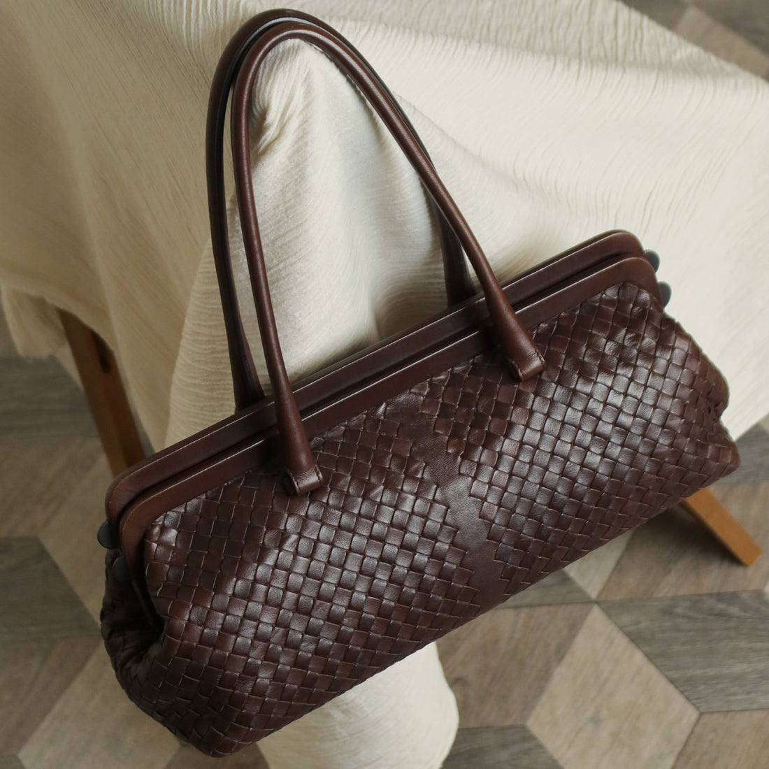Bottega Veneta Vintage Dark Brown Intrecciato Kiss Lock East West Shoulder Bag