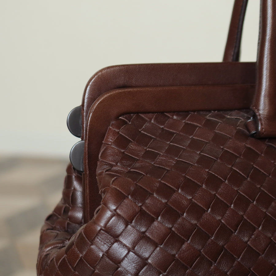 Bottega Veneta Vintage Dark Brown Intrecciato Kiss Lock East West Shoulder Bag