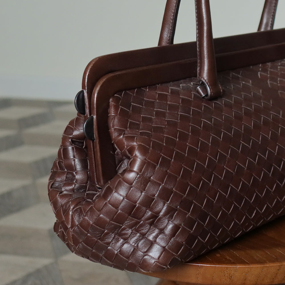 Bottega Veneta Vintage Dark Brown Intrecciato Kiss Lock East West Shoulder Bag