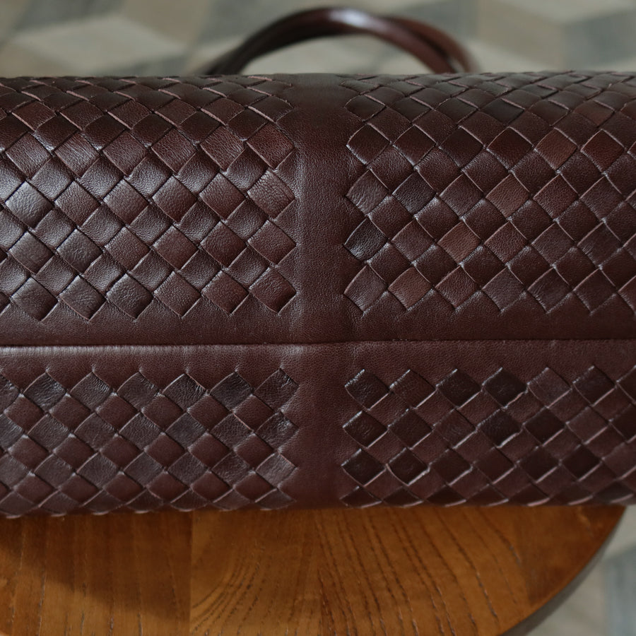 Bottega Veneta Vintage Dark Brown Intrecciato Kiss Lock East West Shoulder Bag