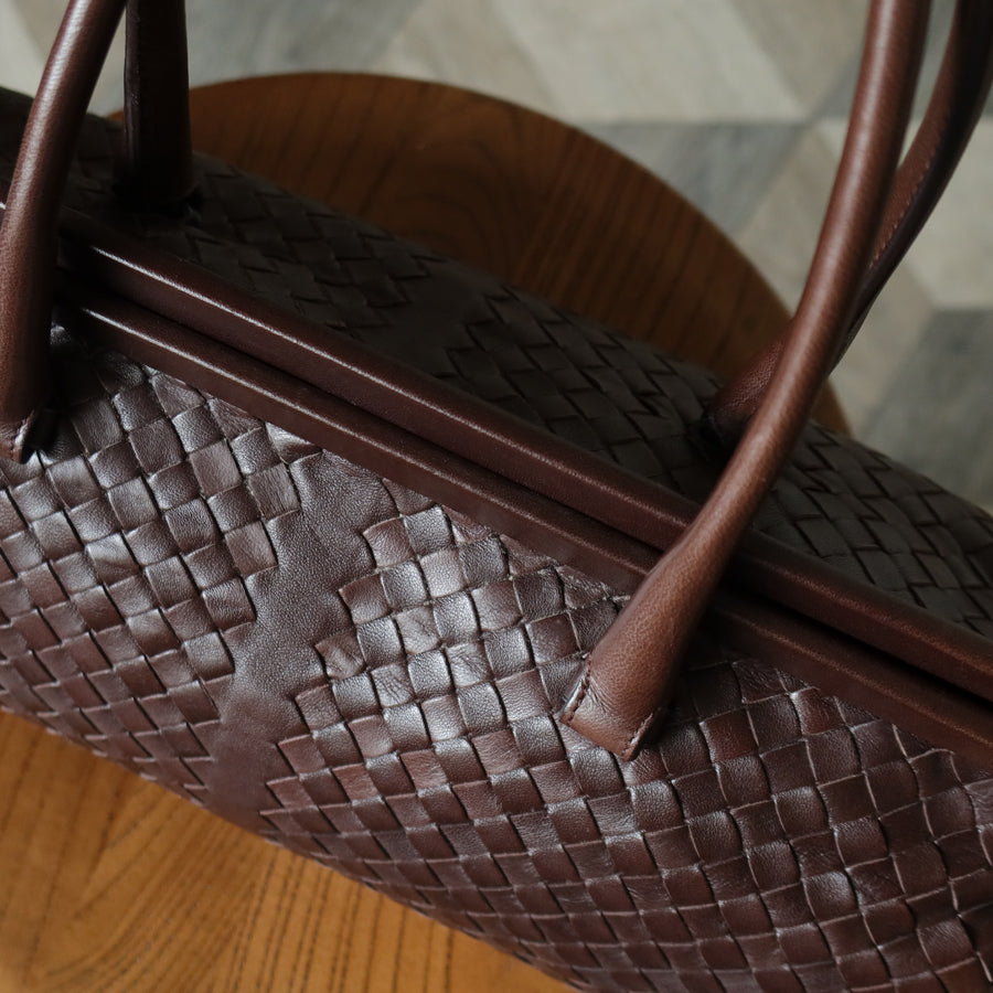 Bottega Veneta Vintage Dark Brown Intrecciato Kiss Lock East West Shoulder Bag