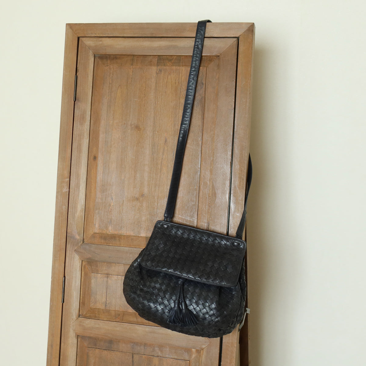 Bottega Veneta Vintage Charcoal Grey Intrecciato Weave 2way Crossbody Shoulder Bag