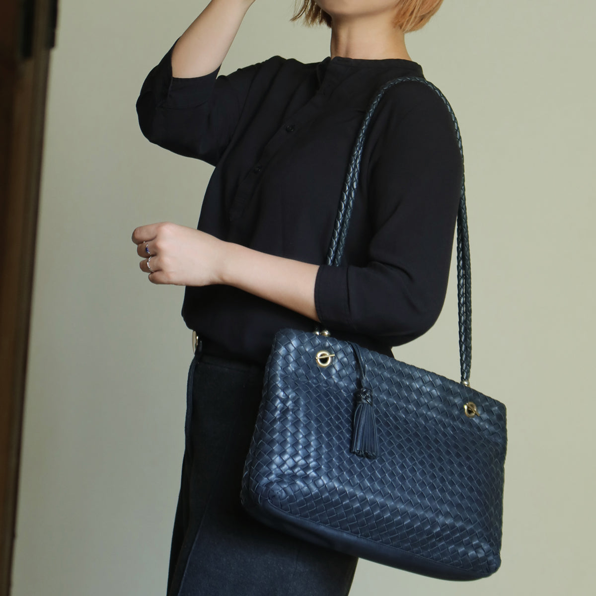 Bottega Veneta Vintage Light Navy Blue Intrecciato Leather Braided Strap Shoulder Bag