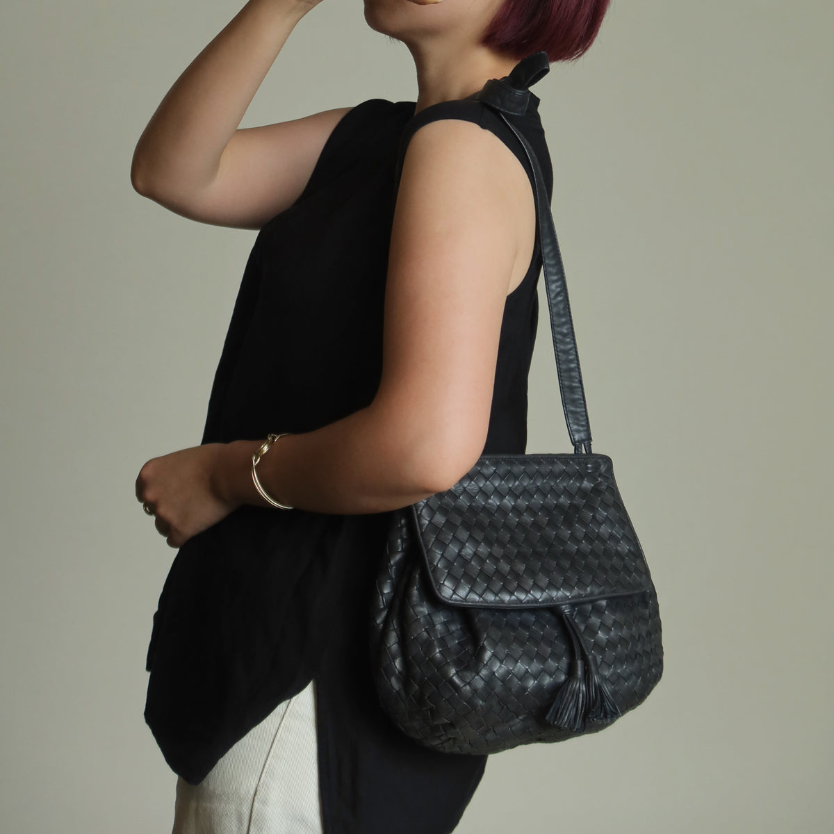 Bottega Veneta Vintage Charcoal Grey Intrecciato Weave 2way Crossbody Shoulder Bag