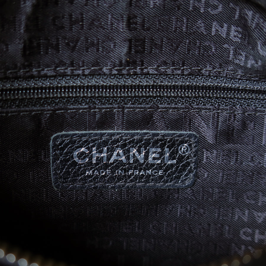 Chanel Vintage Black Grained Calfskin CC Charm Baguette Shoulder Bag