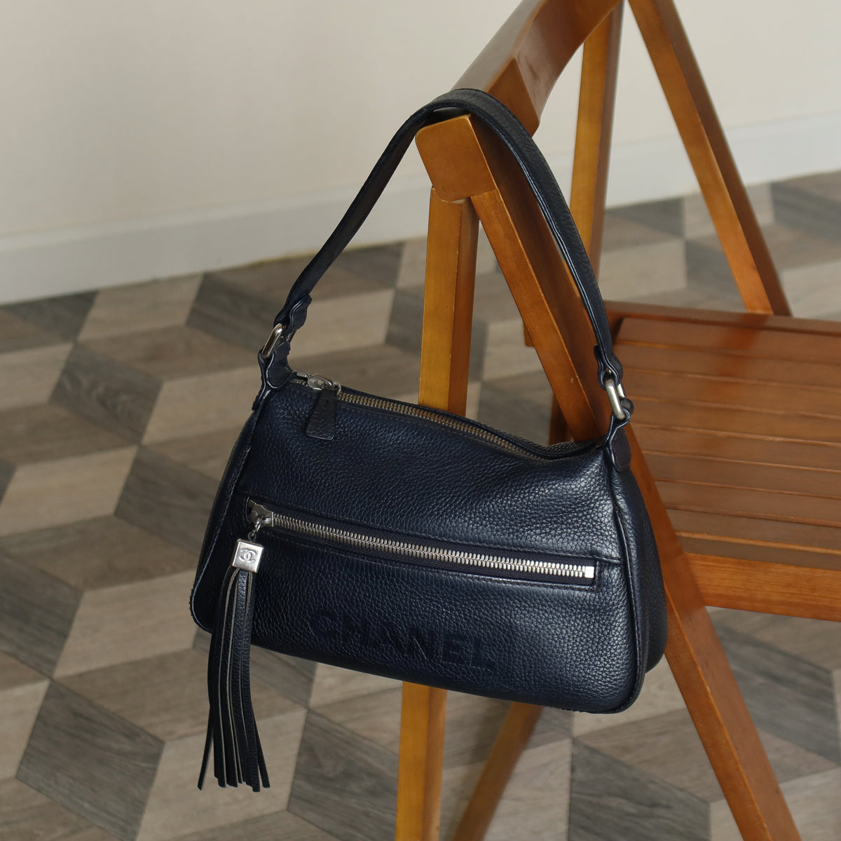 Chanel Vintage Black Grained Calfskin CC Charm Baguette Shoulder Bag