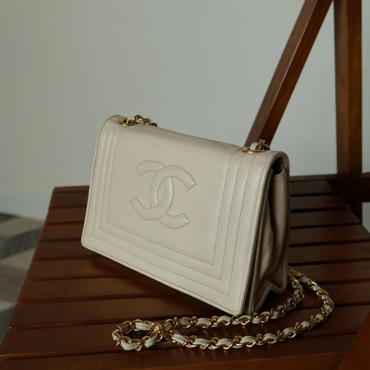 Chanel Vintage Double C logo Beige Lambskin Flap Bag