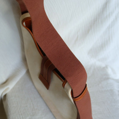 Hermès Vintage '80s Brown Leather Beige Toile Tsako Shoulder Bag
