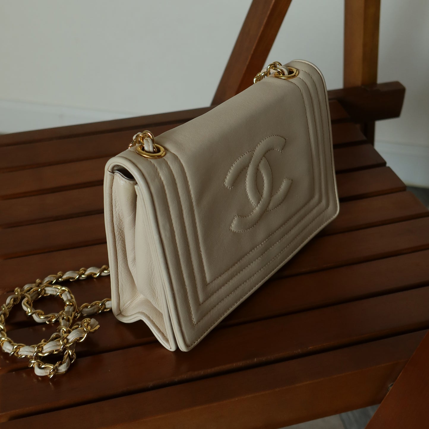 Chanel Vintage Double C logo Beige Lambskin Flap Bag