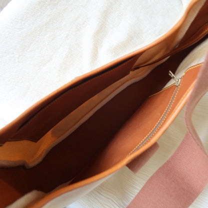 Hermès Vintage '80s Brown Leather Beige Toile Tsako Shoulder Bag