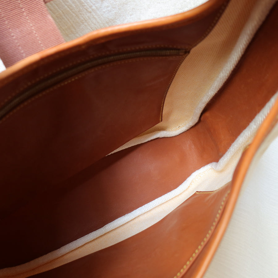 Hermès Vintage '80s Brown Leather Beige Toile Tsako Shoulder Bag