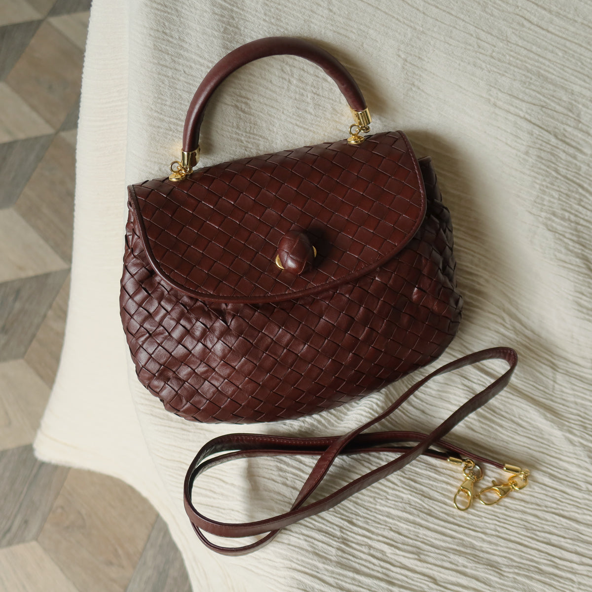 Bottega Veneta Vintage Dark Brown Intrecciato Weave Turn Lock 2way Shoulder Bag