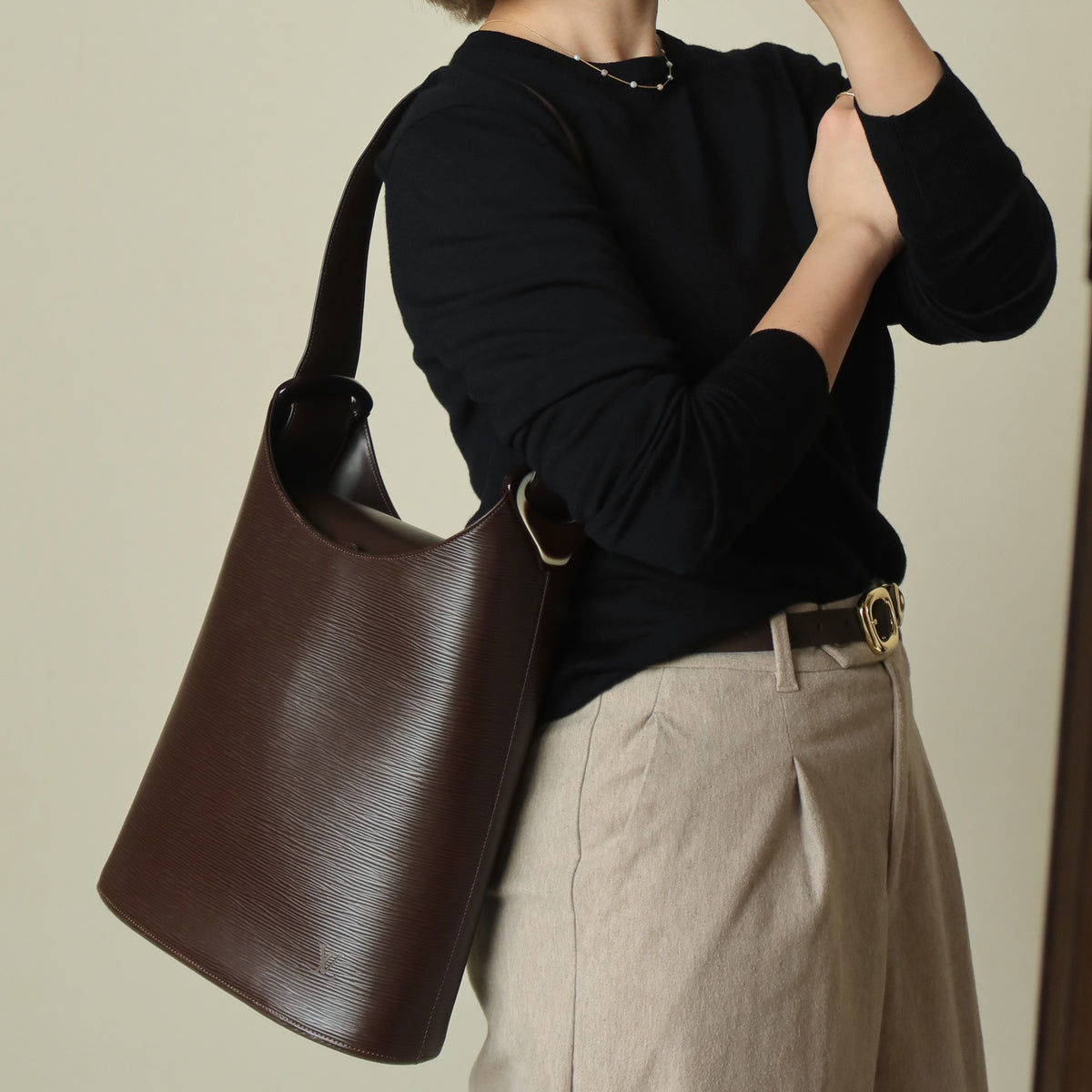 Louis Vuitton Vintage Chestnut Brown Epi Leather Verseau Shoulder Bag