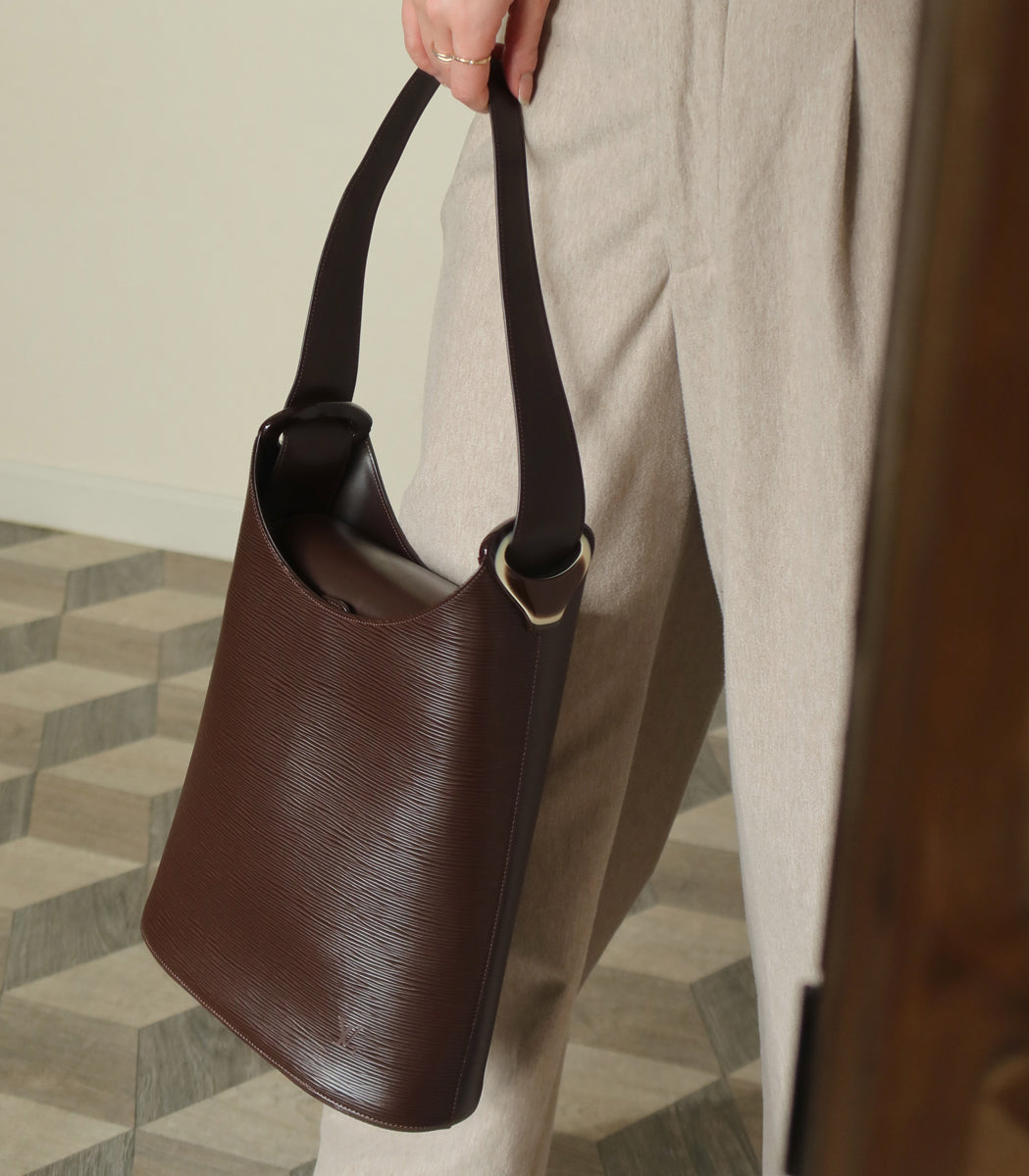 Louis Vuitton Vintage Chestnut Brown Epi Leather Verseau Shoulder Bag