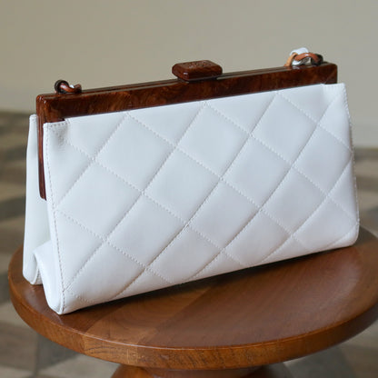 Rare Chanel Vintage White Quilted Leather Wood Link Chain Kiss Lock Shoulder Bag