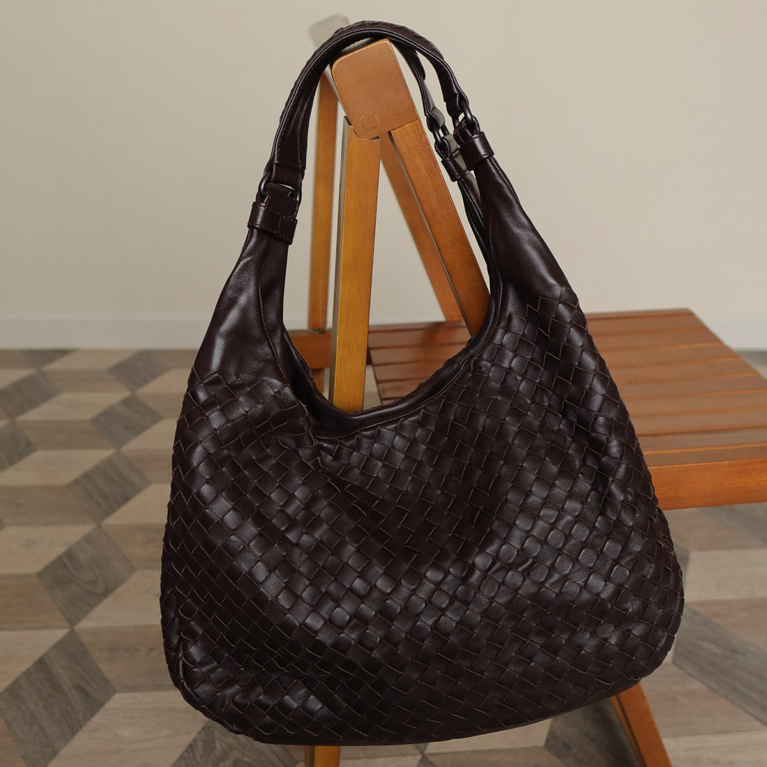 Bottega Veneta Vintage Dark Brown Medium Intrecciato Hobo Shoulder Bag