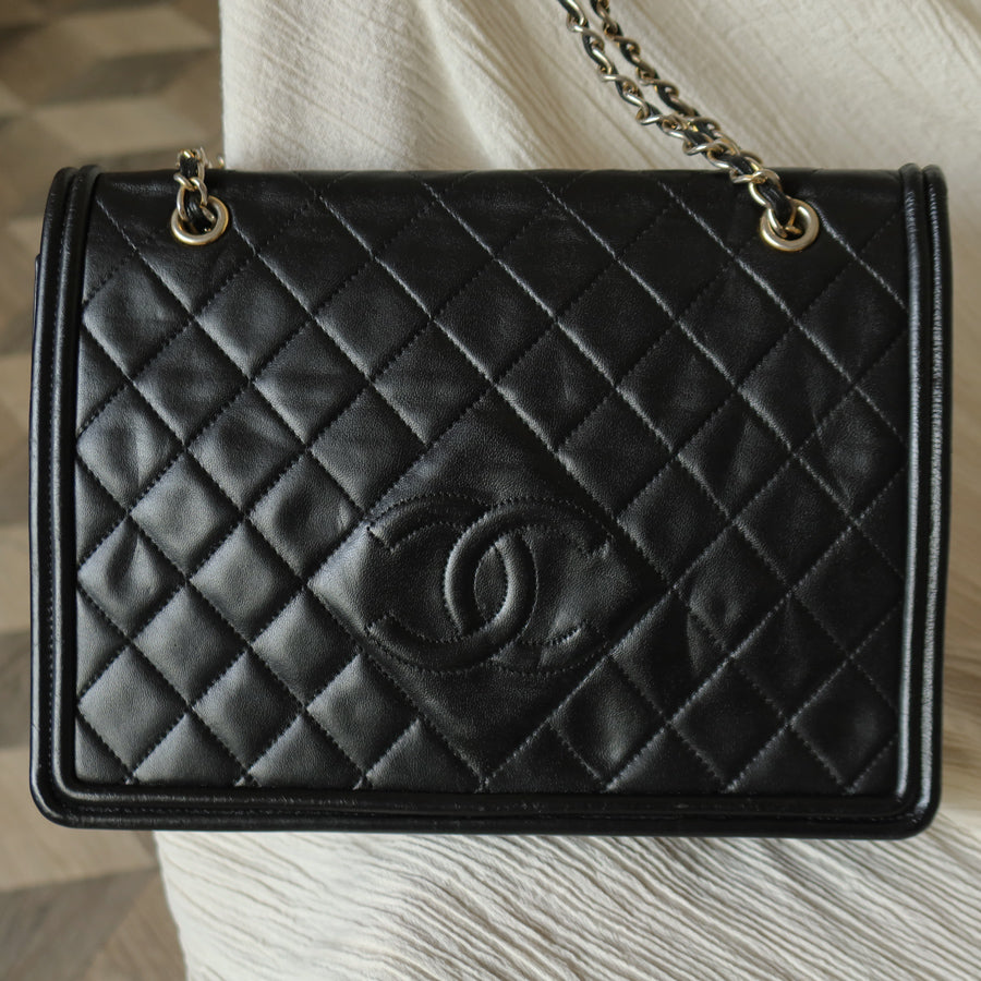 Chanel Vintage Black Lambskin Quilted CC Double Chain Flap Bag