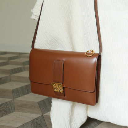 Vintage Hermès Caramel Brown Médor Collier de Chien Clutch Shoulder 2way Flap Bag