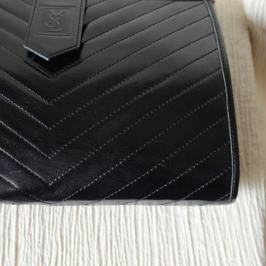 YSL Saint Laurent Vintage Black Leather V Chevron Flap Clutch Bag